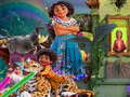 Igra Mirabel Madrigal Coloring Book